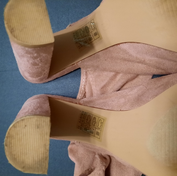 Thigh High Boots - Picture 4 of 6